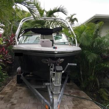 2005 Nautique sv 211