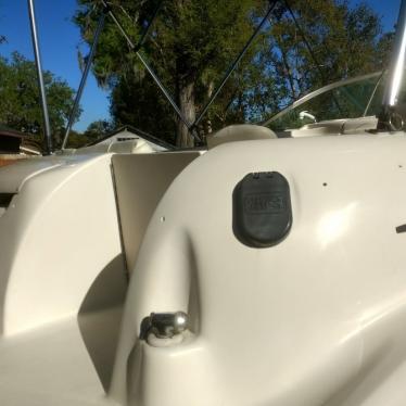 1999 Sea Ray 210 sundeck