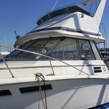 1979 Trojan flybridge