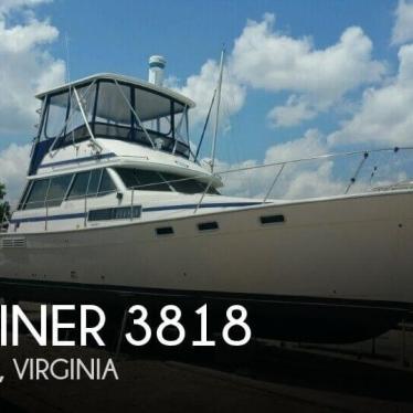 1988 Bayliner 3818