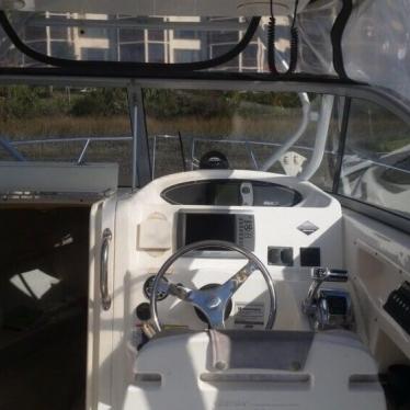 2006 Boston Whaler 255 conquest