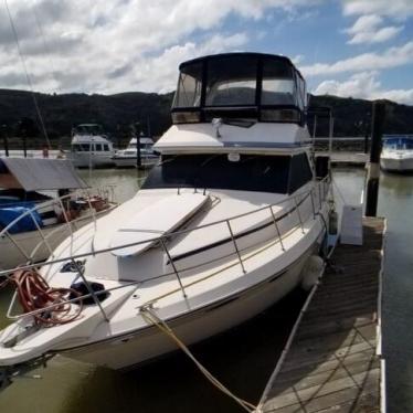 1986 Sea Ray 410 aft cabin