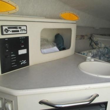 1998 Sea Ray 240 sundancer