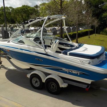 2011 Sea Ray 205 sport