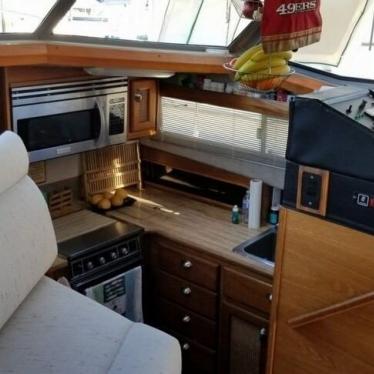 1986 Bayliner 3870 pilothouse my