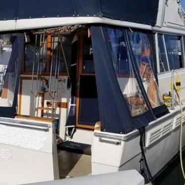 1986 Bayliner 3870 pilothouse my