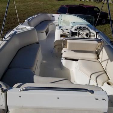 1997 Bayliner rendezvous deck boat