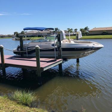 2004 Sea Ray 270 sundeck