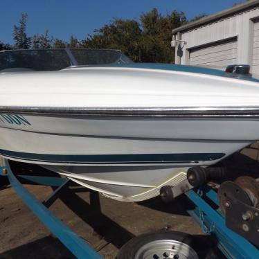 1993 Rinker captiva