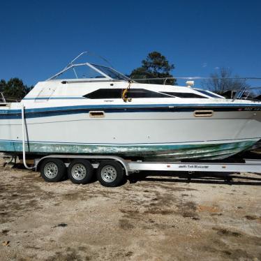 1987 Bayliner cierra