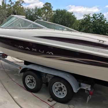 2001 Maxum 2100