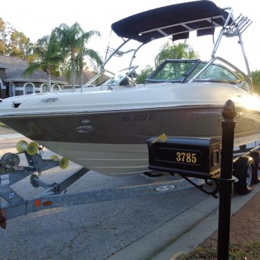 2007 Sea Ray 210 select