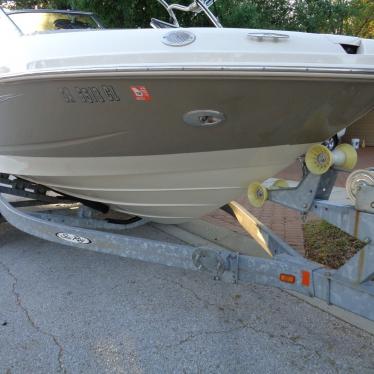 2007 Sea Ray 210 select