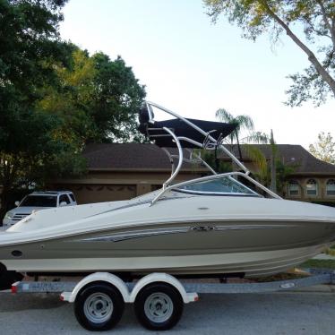 2007 Sea Ray 210 select