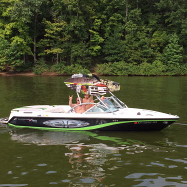 2004 Nautique