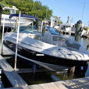 2006 Sea Ray 220 sundeck