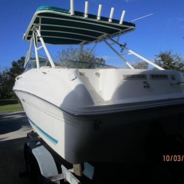 1998 Sea Ray 215 express cruiser