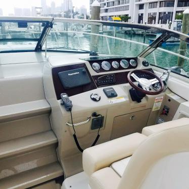 2013 Sea Ray 370 sundancer