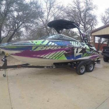 2013 Sea Ray 210 slx