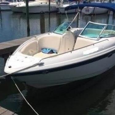 2004 Chaparral 260 ssi sportboat