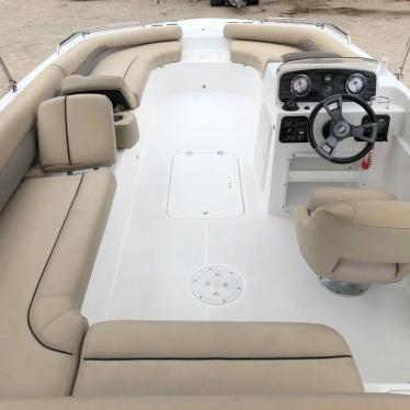 2015 Hurricane 201 sundeck