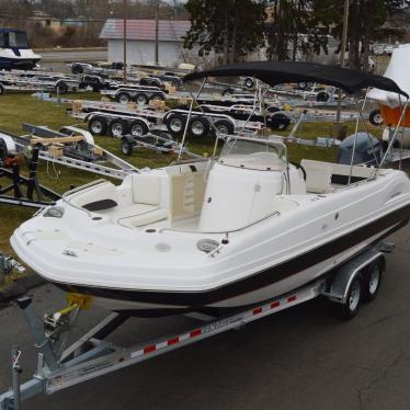 2015 Hurricane 231 sun deck sport