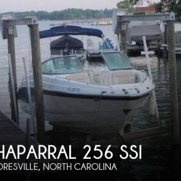 2005 Chaparral 256 ssi