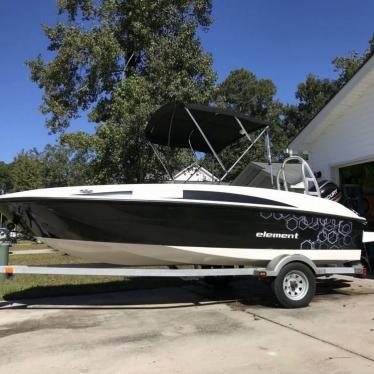 2014 Bayliner element e16