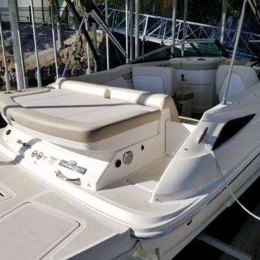 2013 Sea Ray 240 sundeck