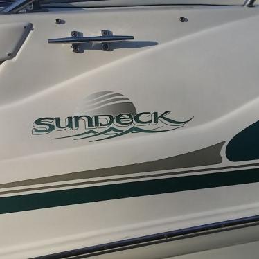 1999 Sea Ray sun deck