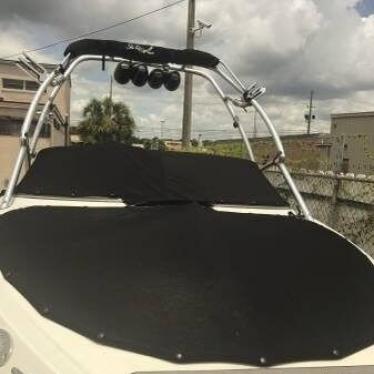 2008 Sea Ray 205 sport