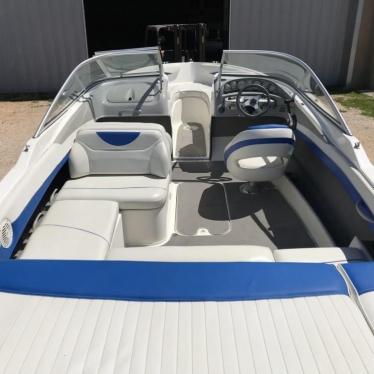 2007 Bayliner 225 br