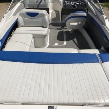 2007 Bayliner 225 br