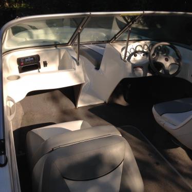 2011 Bayliner 175