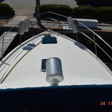 1984 Sea Ray 360 aft cabin