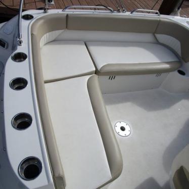 2017 Stingray 212sc deck boat