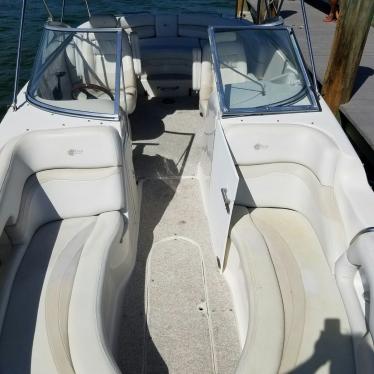 2003 Starcraft stardeck 254 travis edition