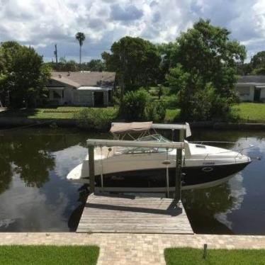 2006 Rinker fiesta vee 250