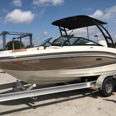 2017 Sea Ray spx 190 bowrider