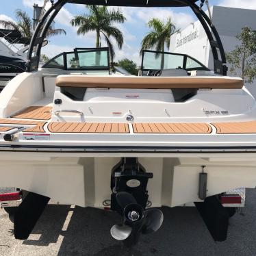 2017 Sea Ray spx 190 bowrider