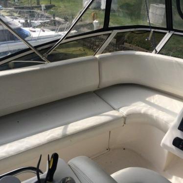 2002 Silverton 330 sport bridge