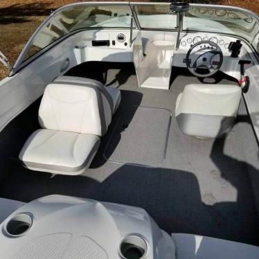 2010 Bayliner 175