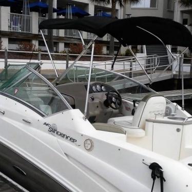 2006 Sea Ray 240 sundancer