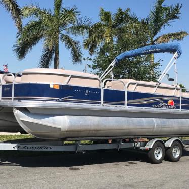 2014 Sun Tracker party barge 24 dlx