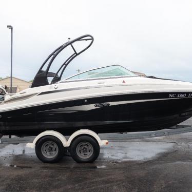 2012 Sea Ray sundeck