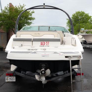 2012 Sea Ray sundeck