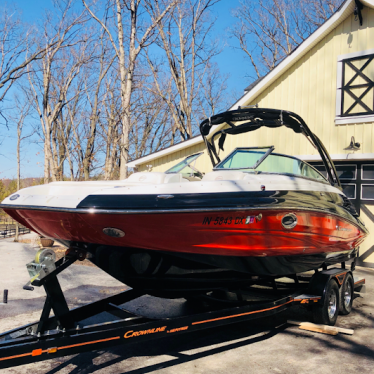 2012 Crownline e4