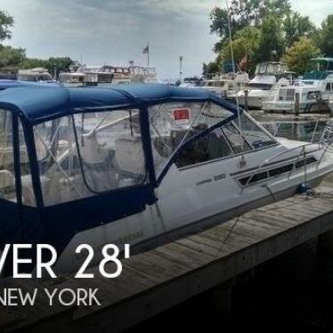 1996 Carver 280 mid cabin express