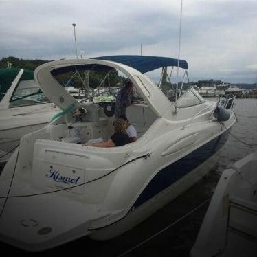 2005 Bayliner 305