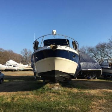 2005 Bayliner 305